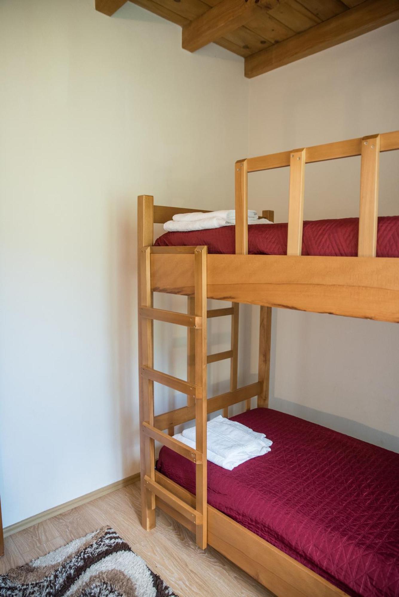 Molla Hotel *