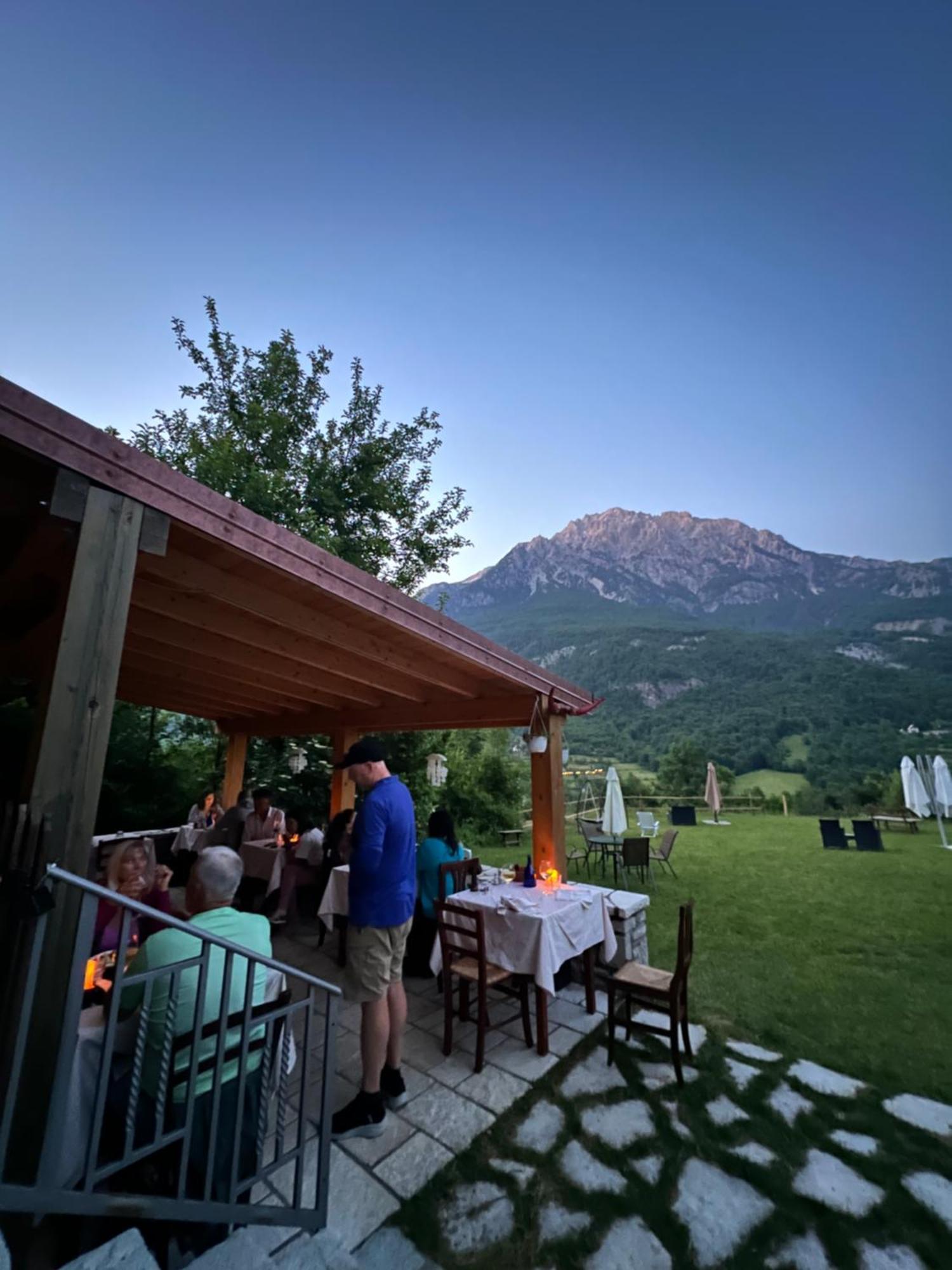 Molla Hotel